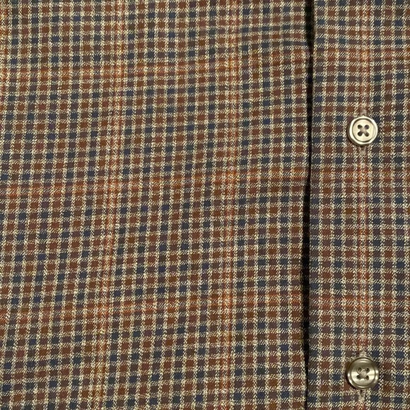 Men’s Joseph Abboud Large Button Down Long Sleeved Shirt - Picture 2 of 3